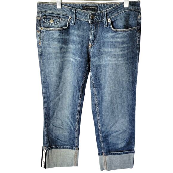 Banana Republic Medium Wash Mid Rise Rolled Cuff Denim Capri Crop Jeans Size 4 - Picture 1 of 4
